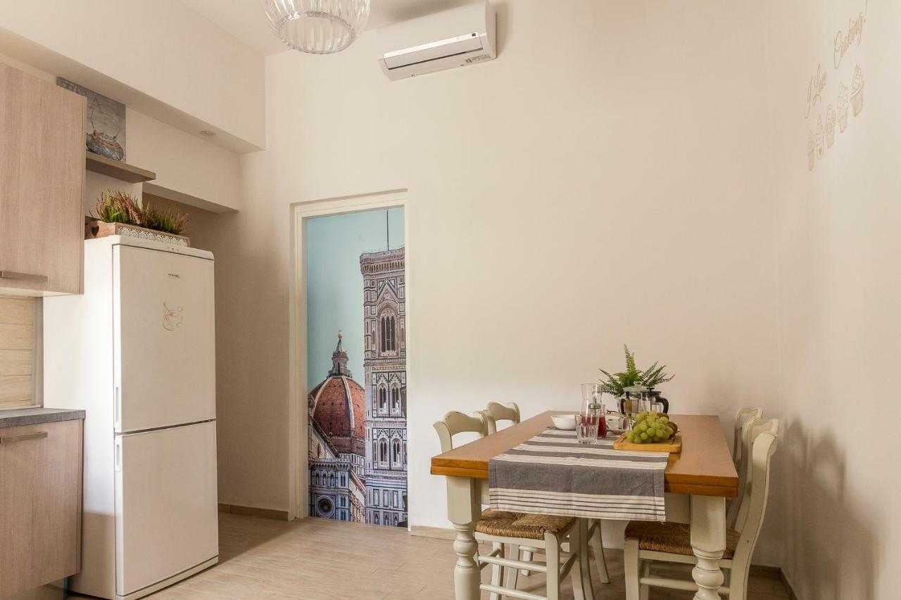 Emma & Olga Apartments -In The City Centre- Флоренція Екстер'єр фото